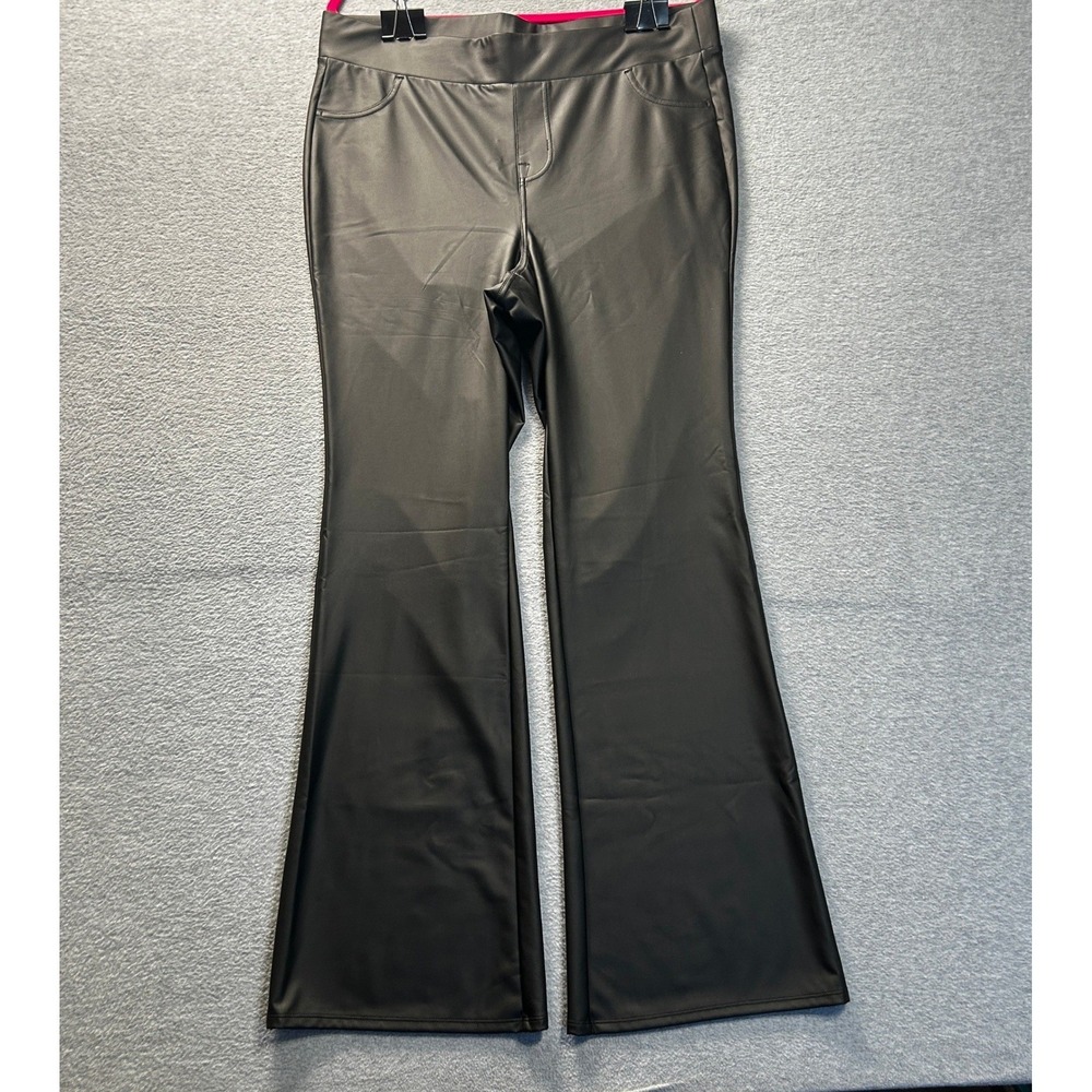 Torrid Faux Leather Flare Leggings Womens Size 1 Black Pull‎ On Pants Plus Size